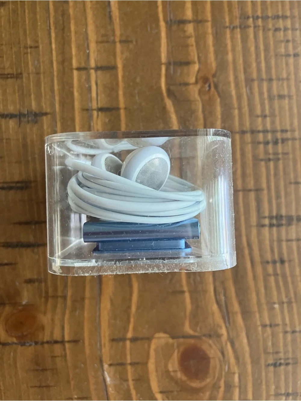 Brand New iPod Shuffle 4th Generation